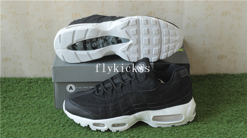 Nike Air Max 95 Essential Black White